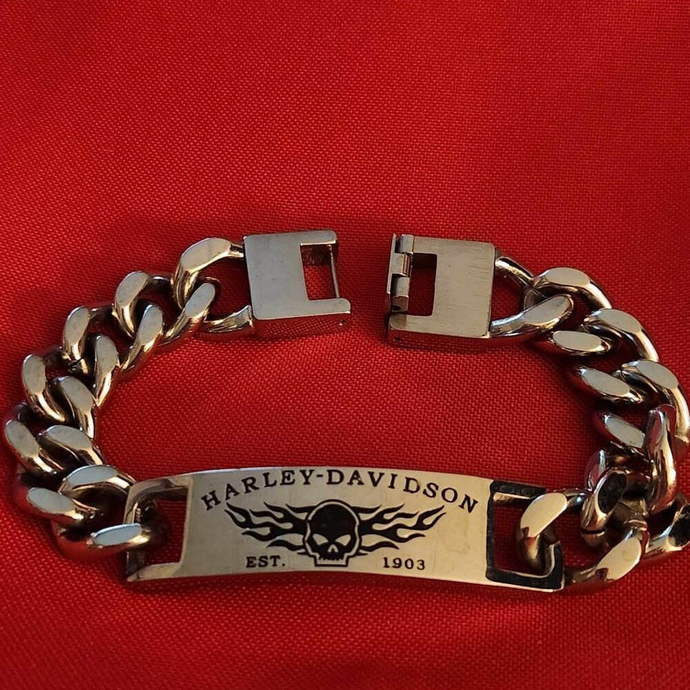 H-D Winged Punisher Bracelet